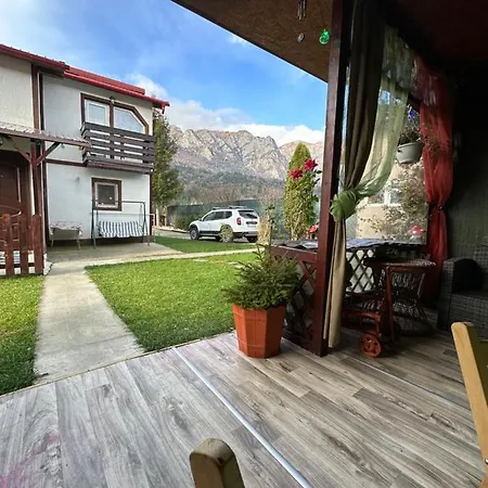 Casa Rares *